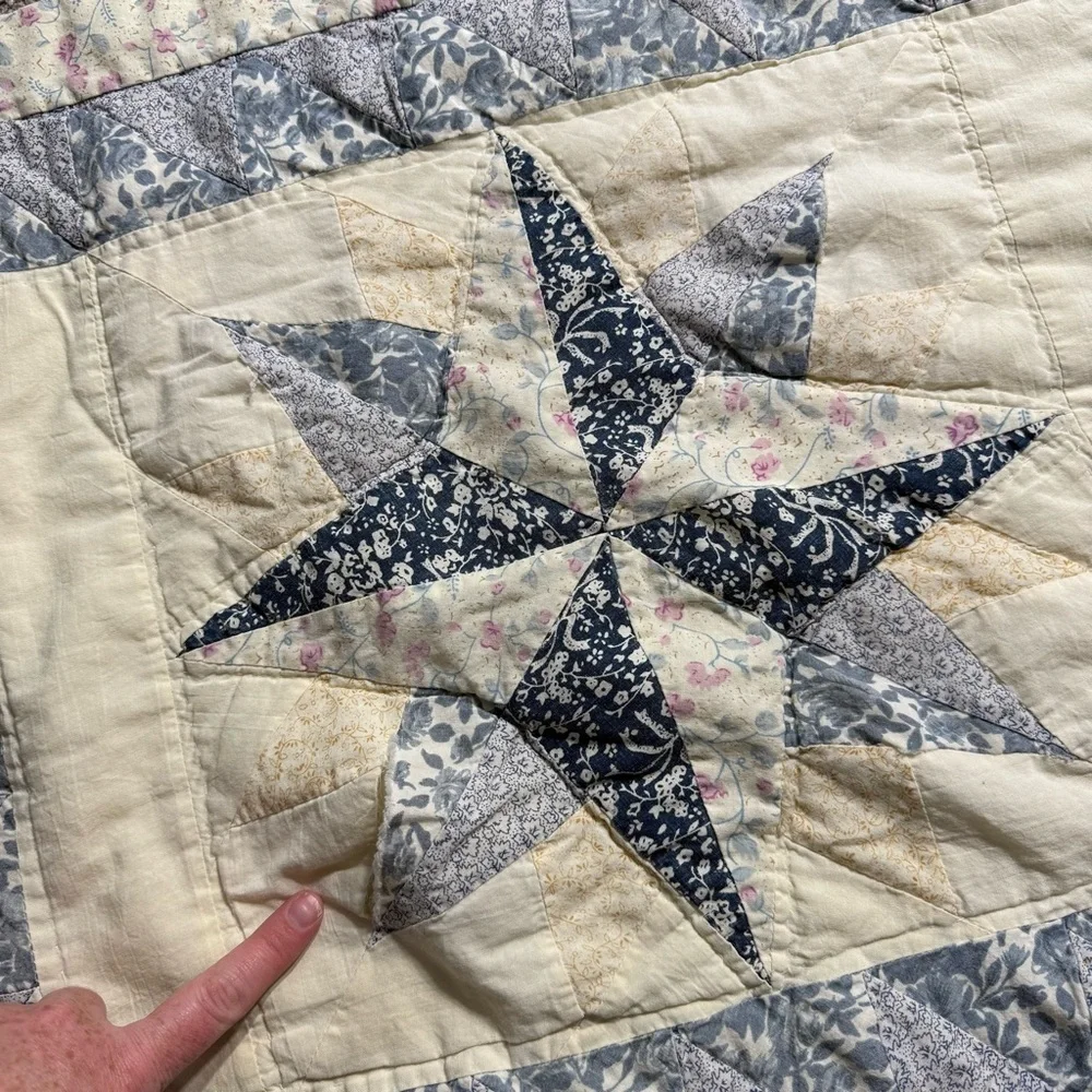 Vintage handmade star patchwork quilt + pillow sham set blue pink 80”x80”